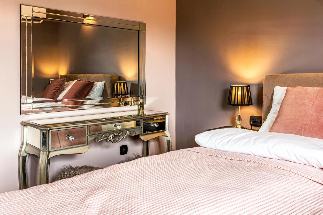 H&G Boutique Apartments Oświęcim Eksteriør bilde